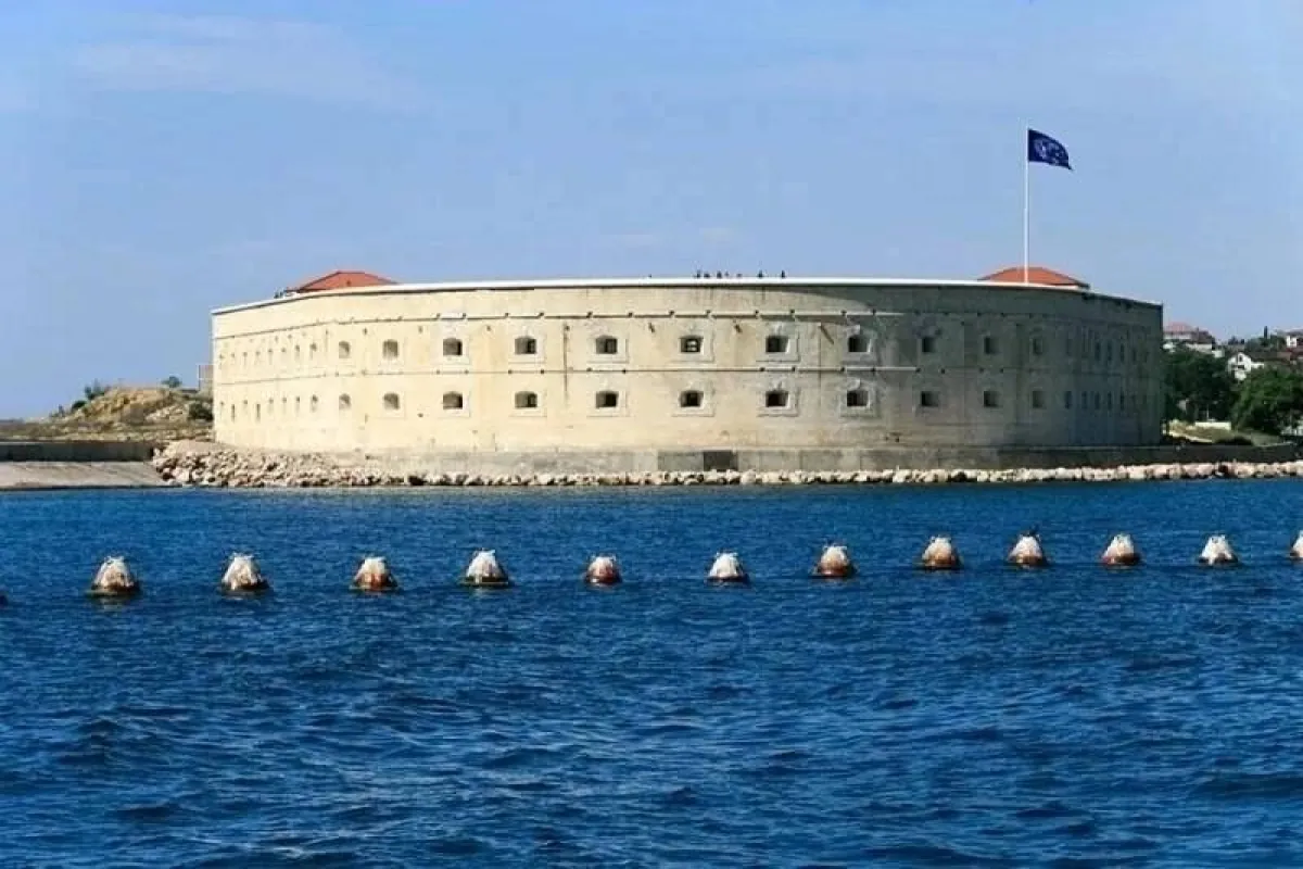 Konstantinovskaya Kazematirovannaya Batareya photo 1