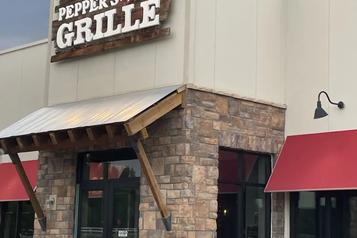 Pepper's Fireside Grille photo 1