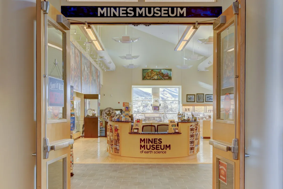 Mines Museum of Earth Science photo 1