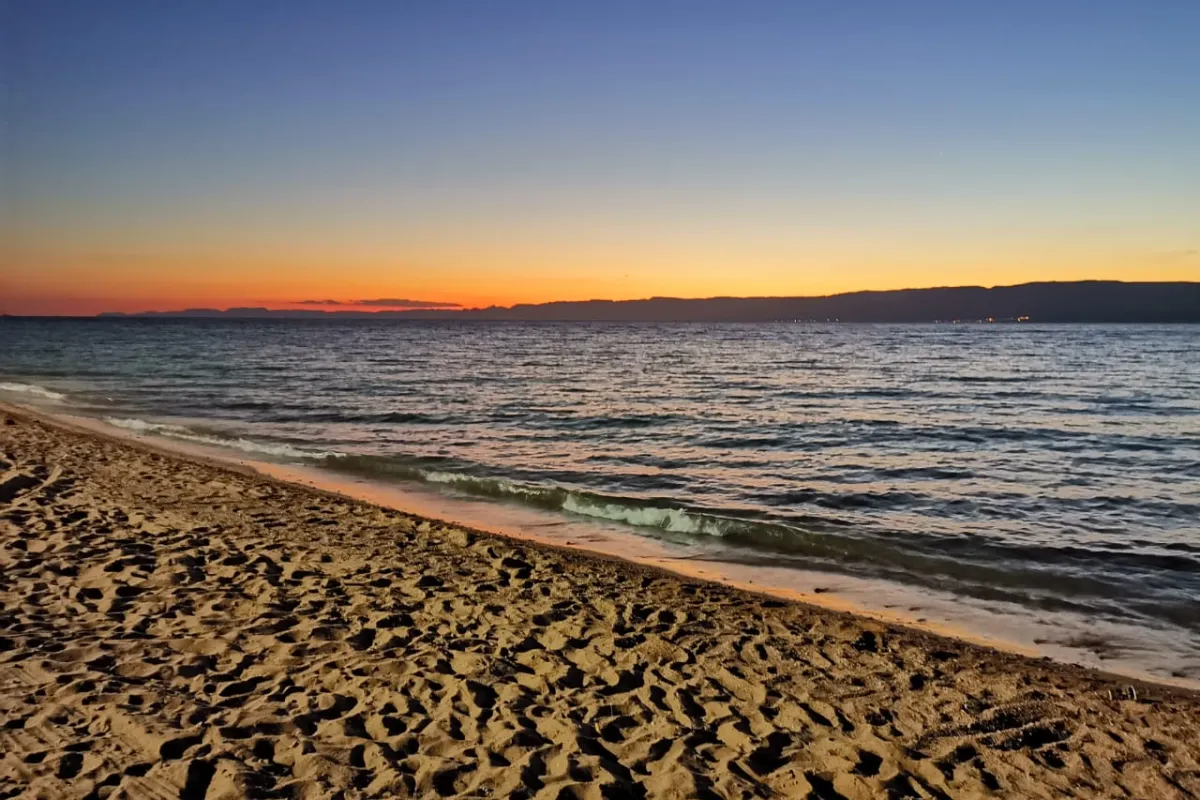 Yamaniya Beach photo 1