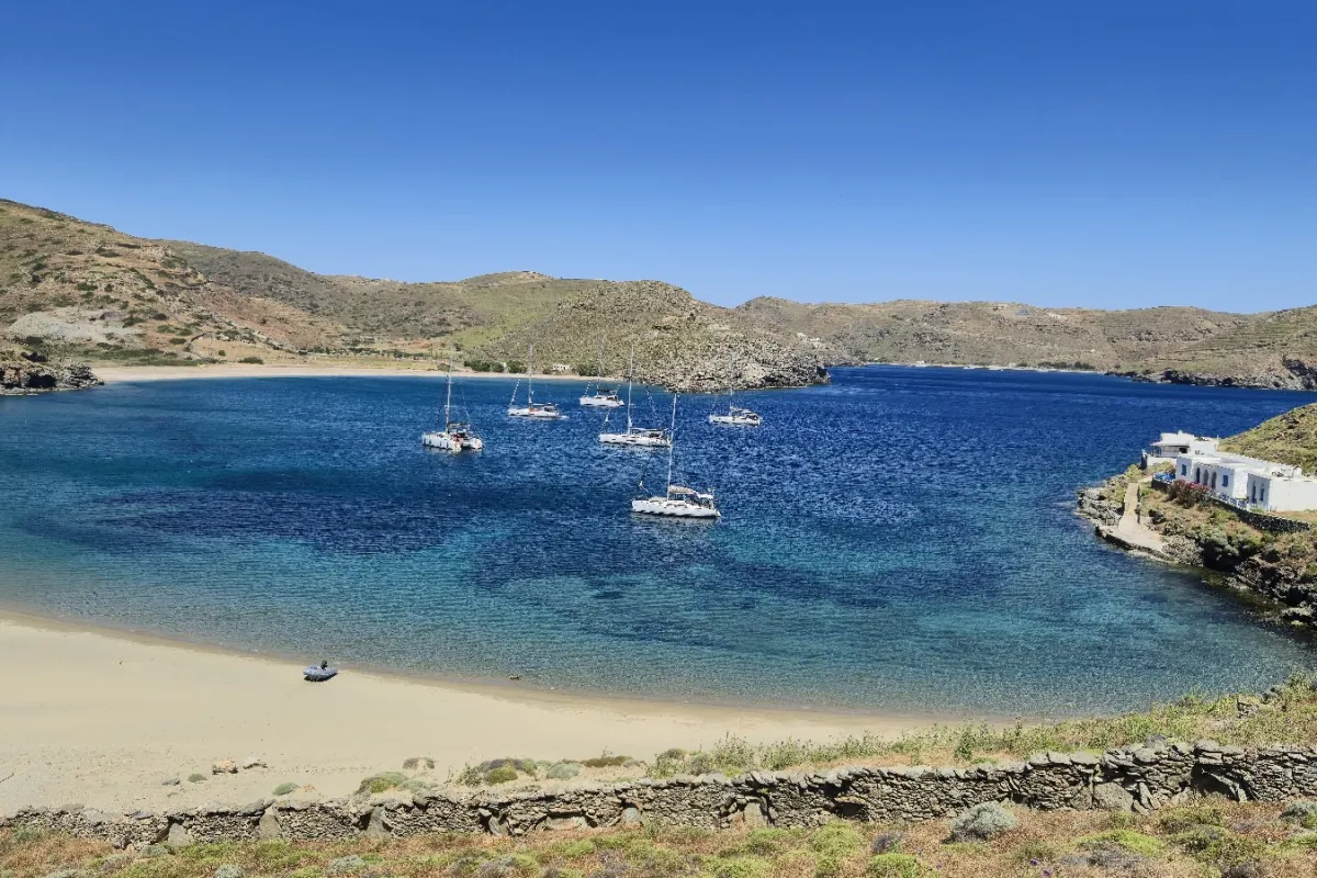 Kolona Beach photo 1