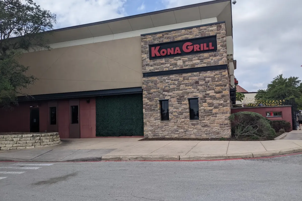 Kona Grill - San Antonio at Landmark photo 1