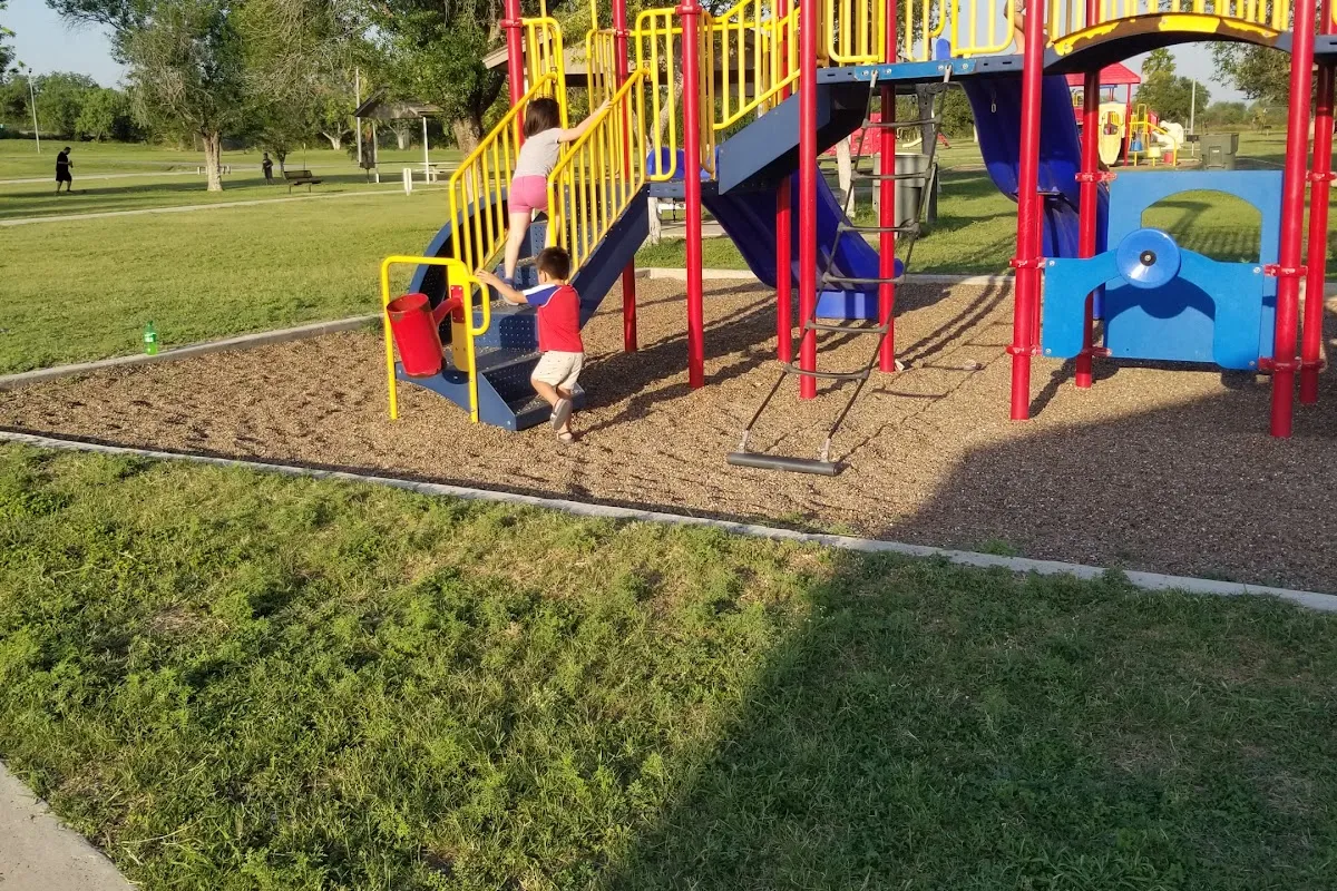Roma Municipal Park photo 1