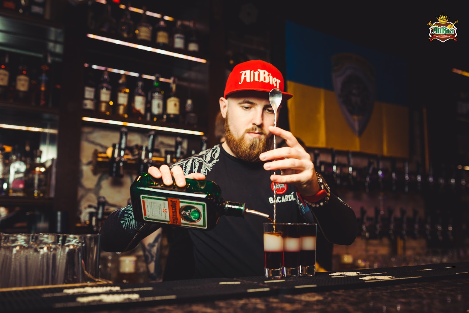 Altbier Шоу- Ресторан Альтбир photo 10
