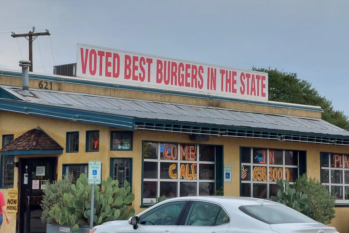 Chester's Hamburgers photo 1