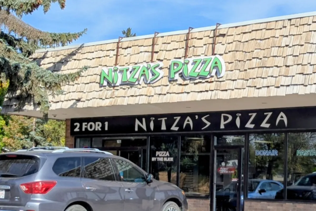 Nitza's Pizza photo 1