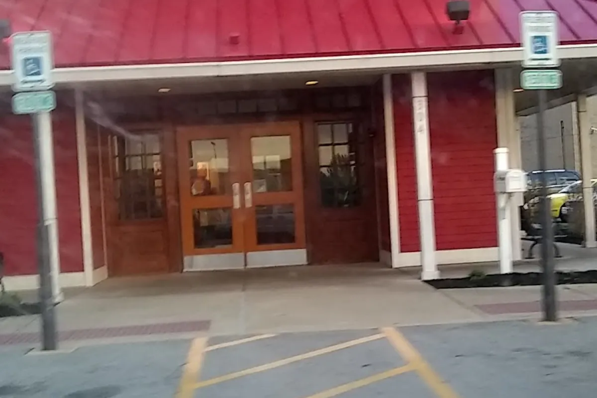 Bob Evans photo 1