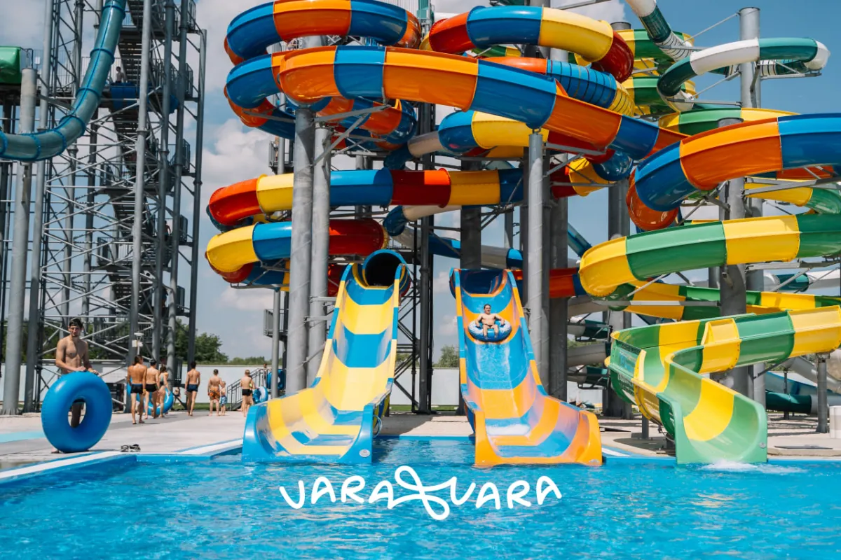 Vara Vara Aquacity photo 1