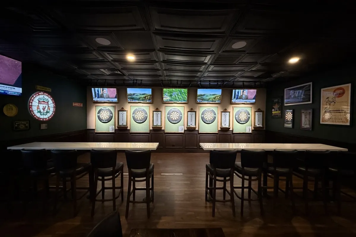 Ron's Pub photo 1