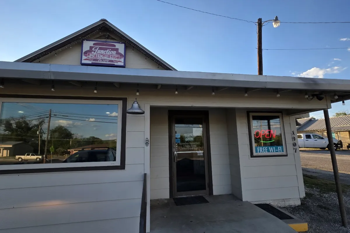 Junction Burger Company & Restaurant photo 1