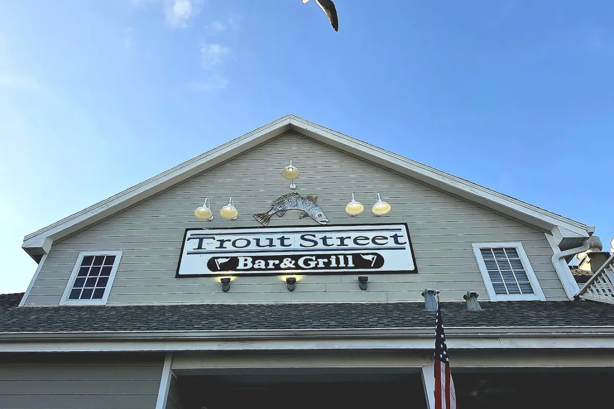 Trout Street Bar & Grill photo 1