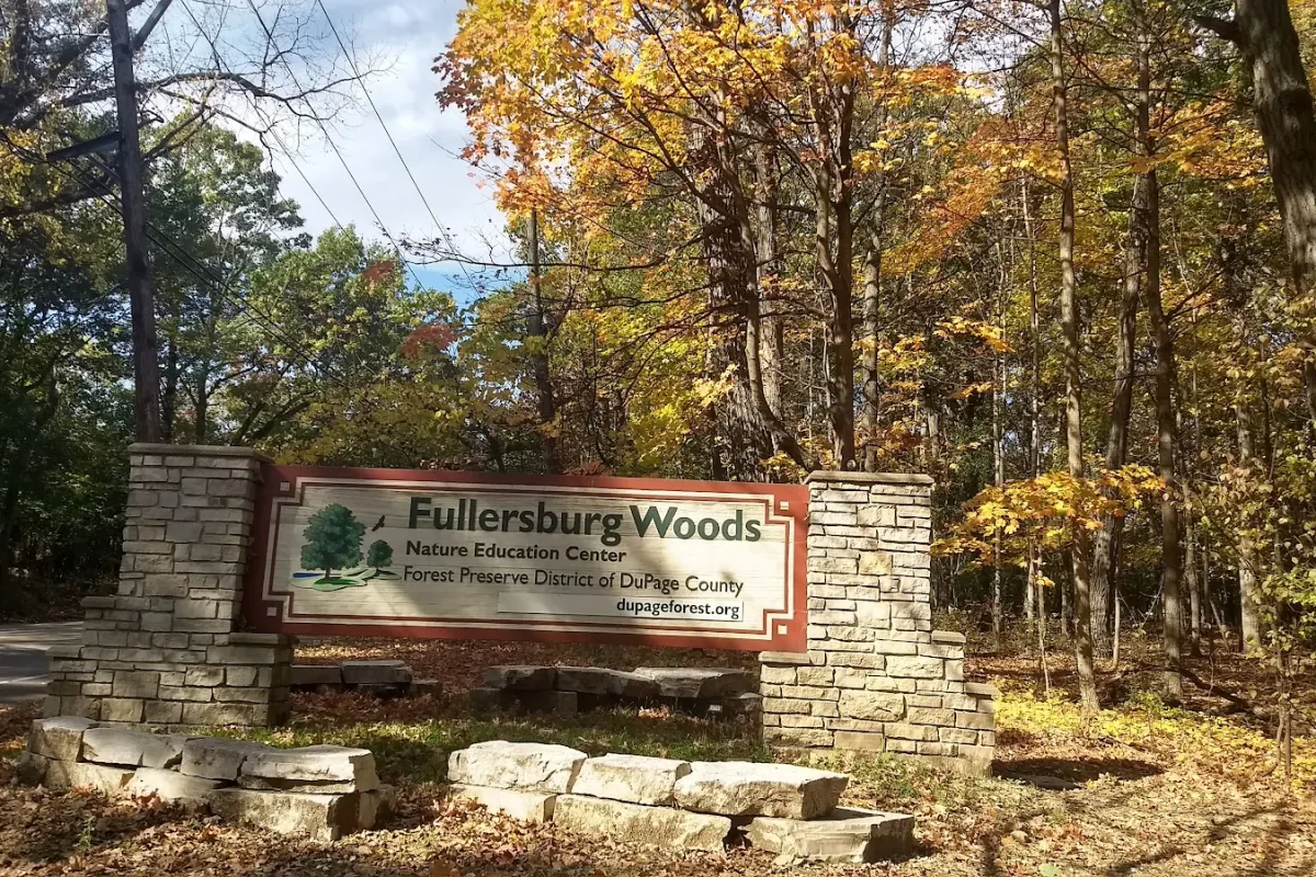 Fullersburg Woods Nature Education Center photo 1