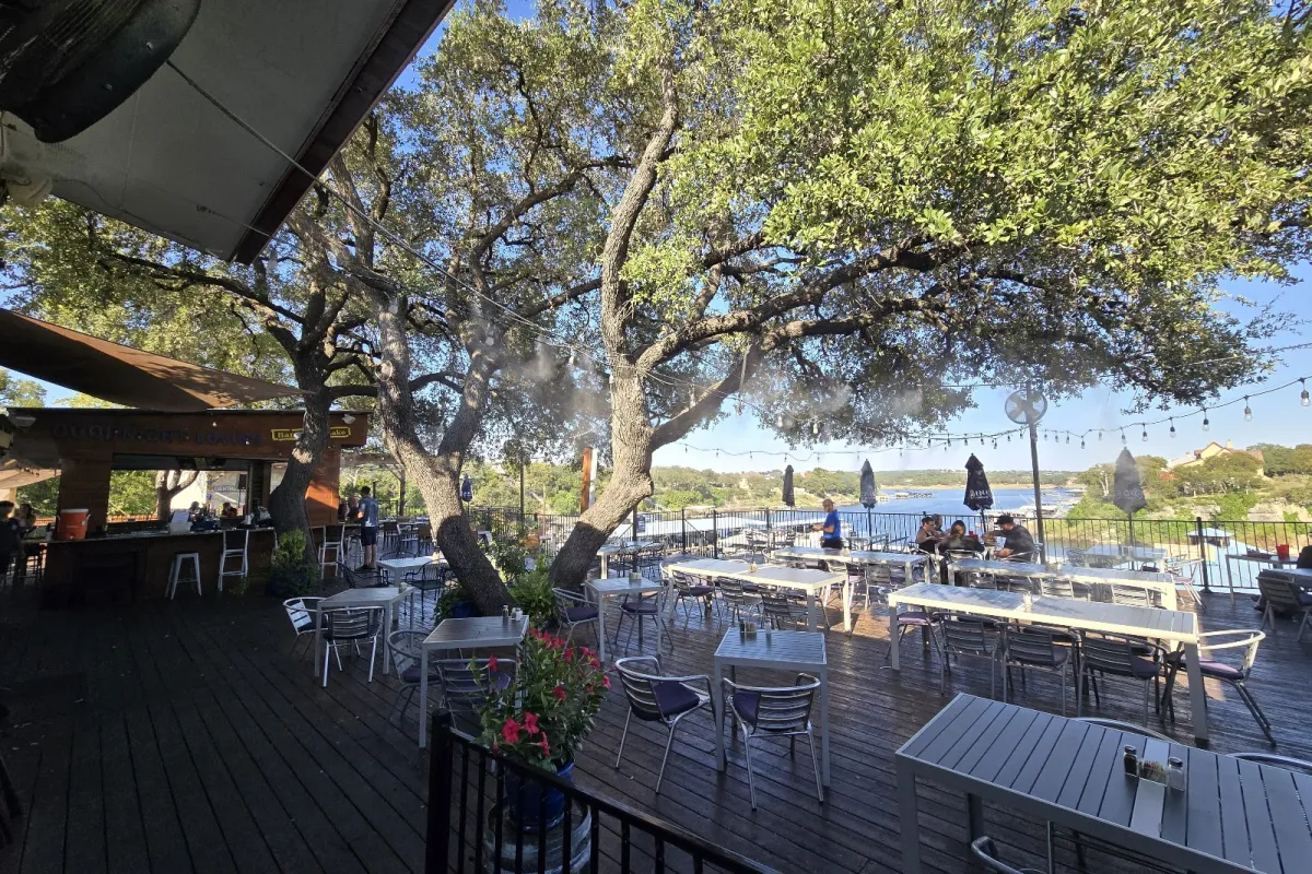 The Lighthouse Restaurant & Lounge photo 1