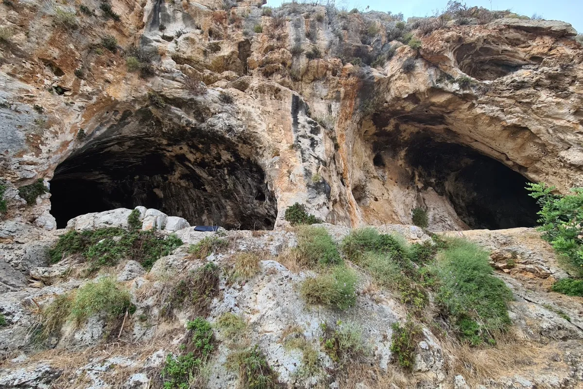 Oranit Cave photo 1