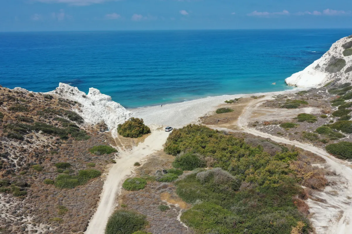Prolimnos Beach (Dog's Beach) photo 1