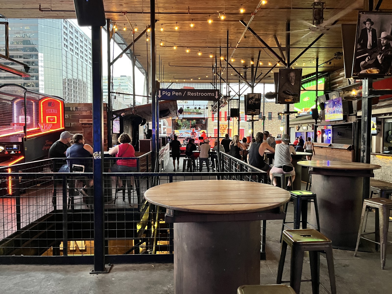 The Blind Pig Pub photo 10