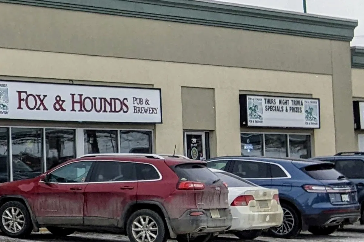 Fox & Hounds Pub and Brewery photo 1