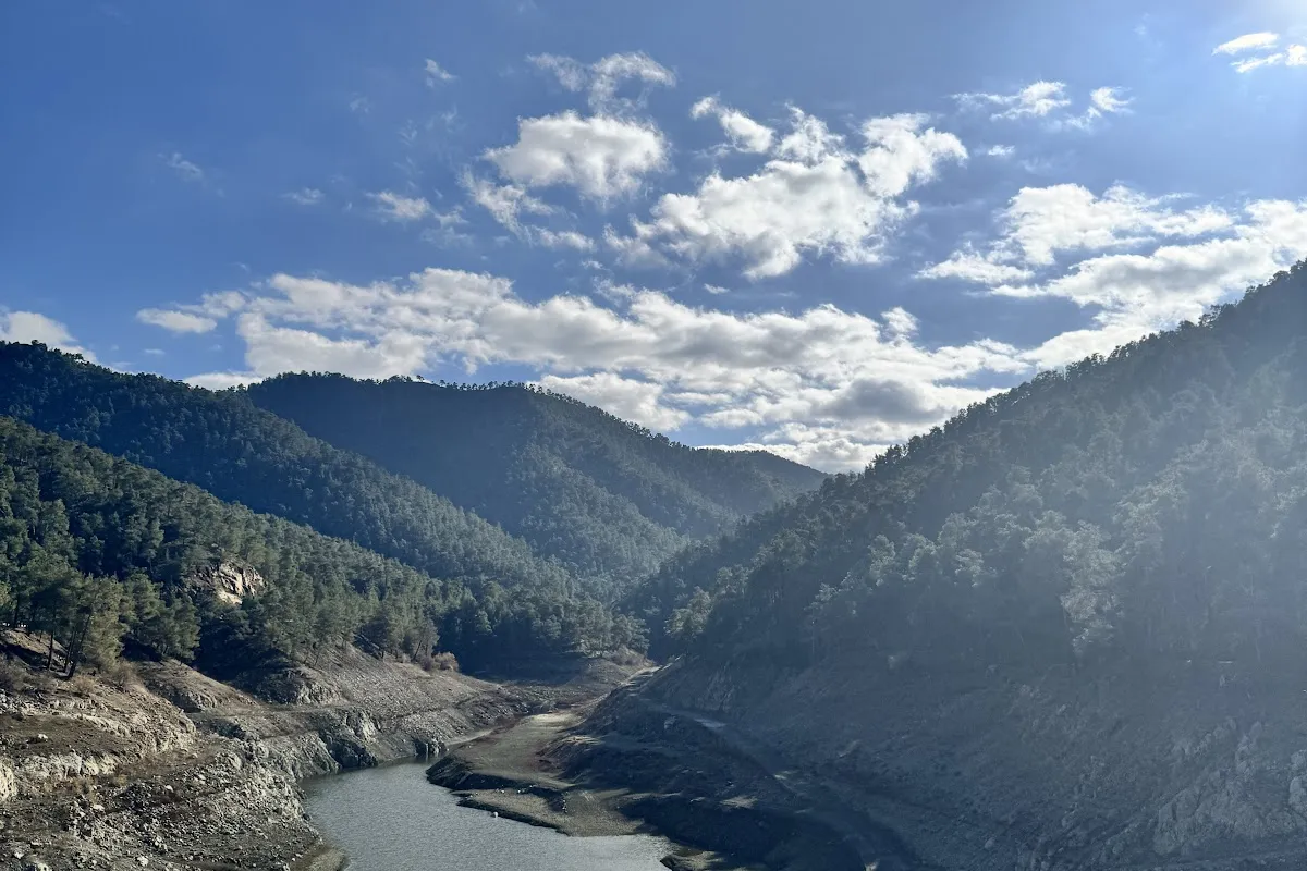 Xyliatos dam nature trail Start photo 1
