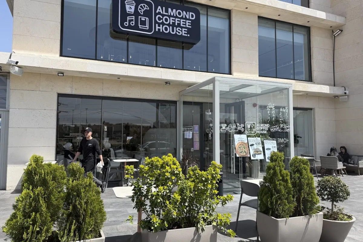 ALMOND COFFEE HOUSE - 8th Circle photo 1
