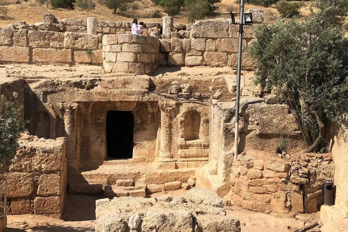 Cave of The Seven Sleepers photo 1
