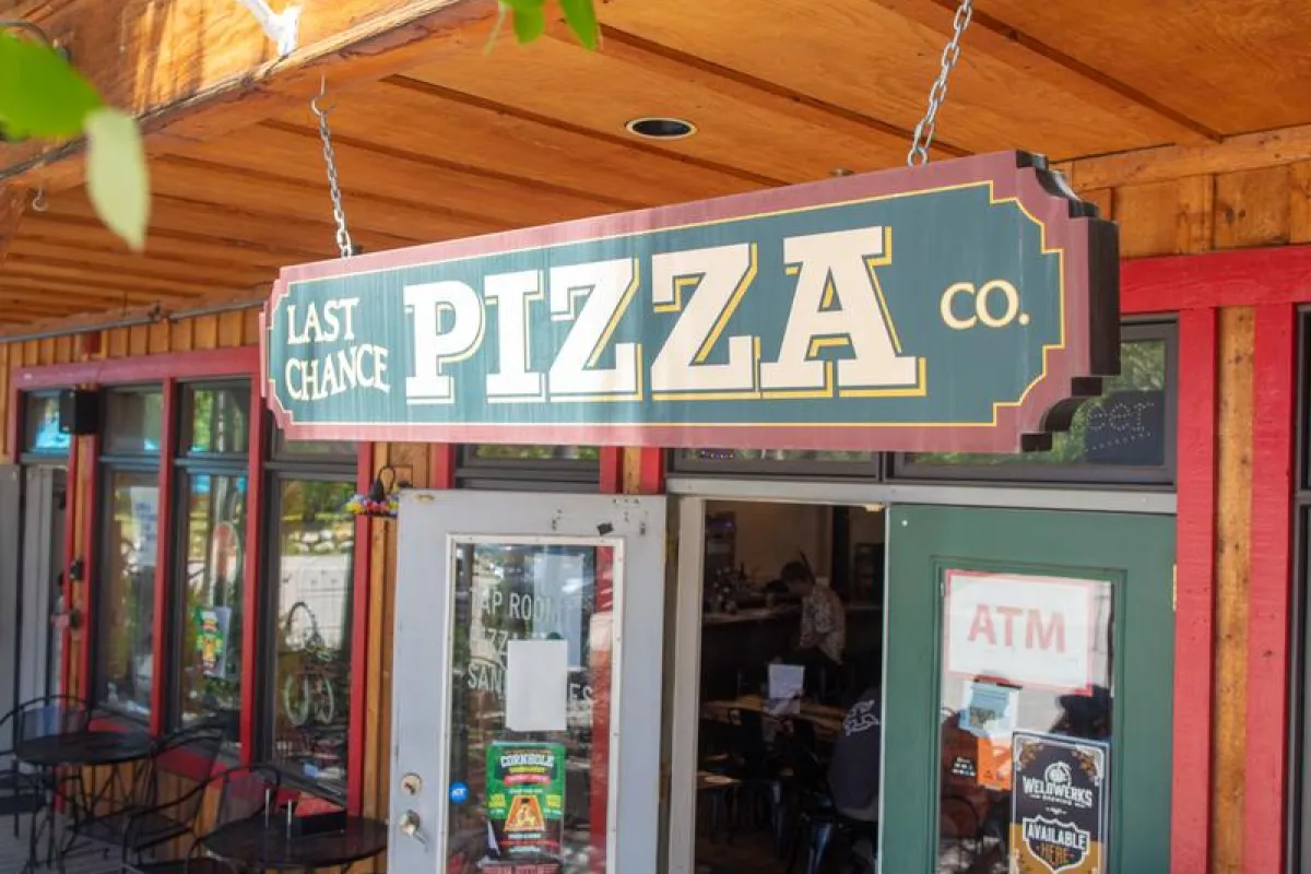 Last Chance Pizza & Sandwich Company photo 1
