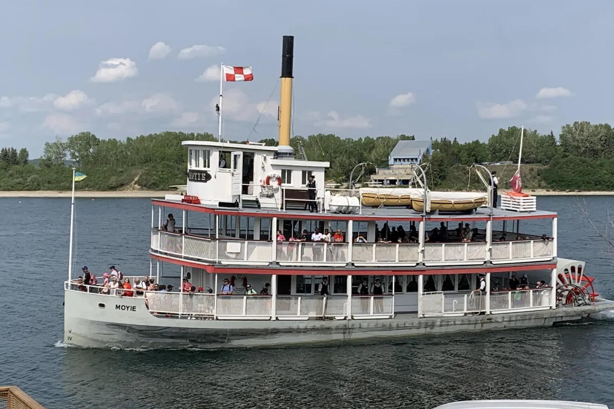 S.S. Moyie Historical Paddlewheeler photo 1