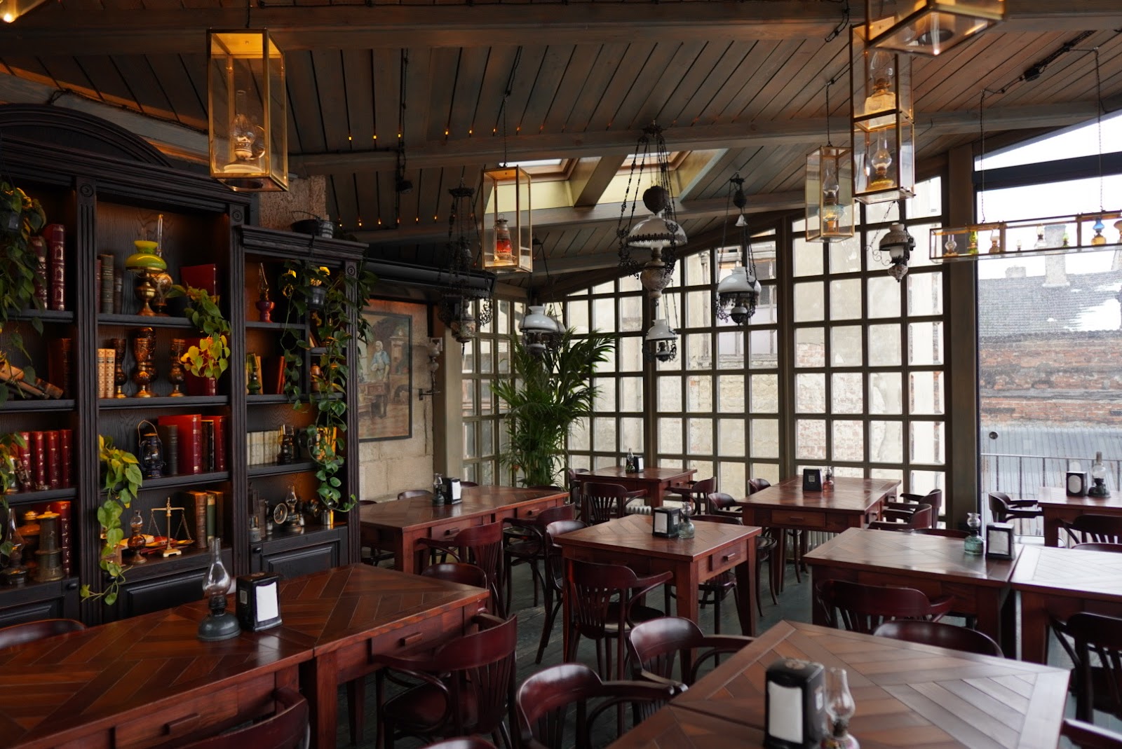 Gas Lamp photo 2