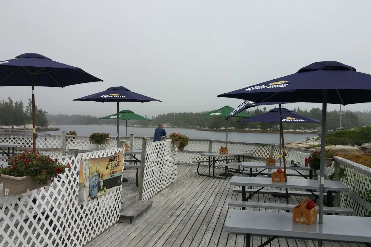 Shaw's Landing photo 1