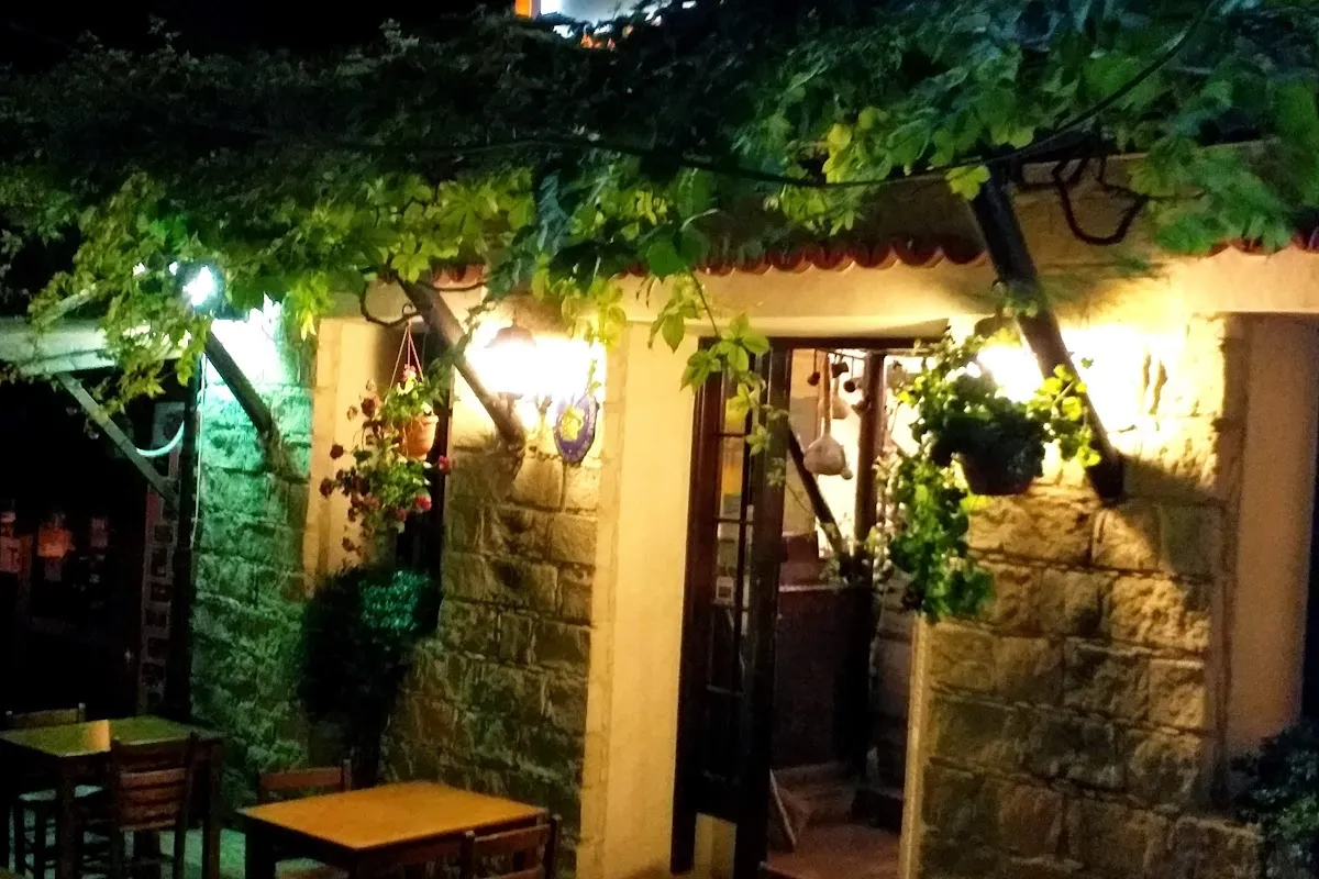 O'Vrakas Taverna Pissouri photo 1