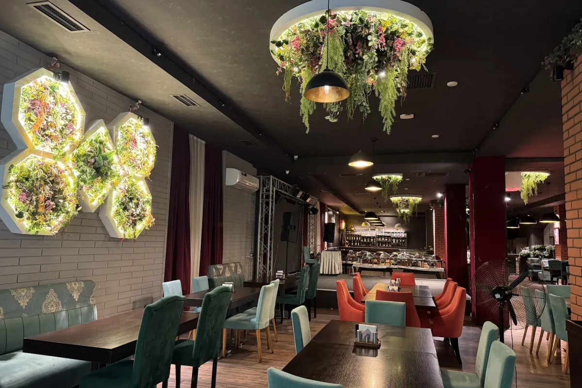 Maaya Indian Restaurant photo 1