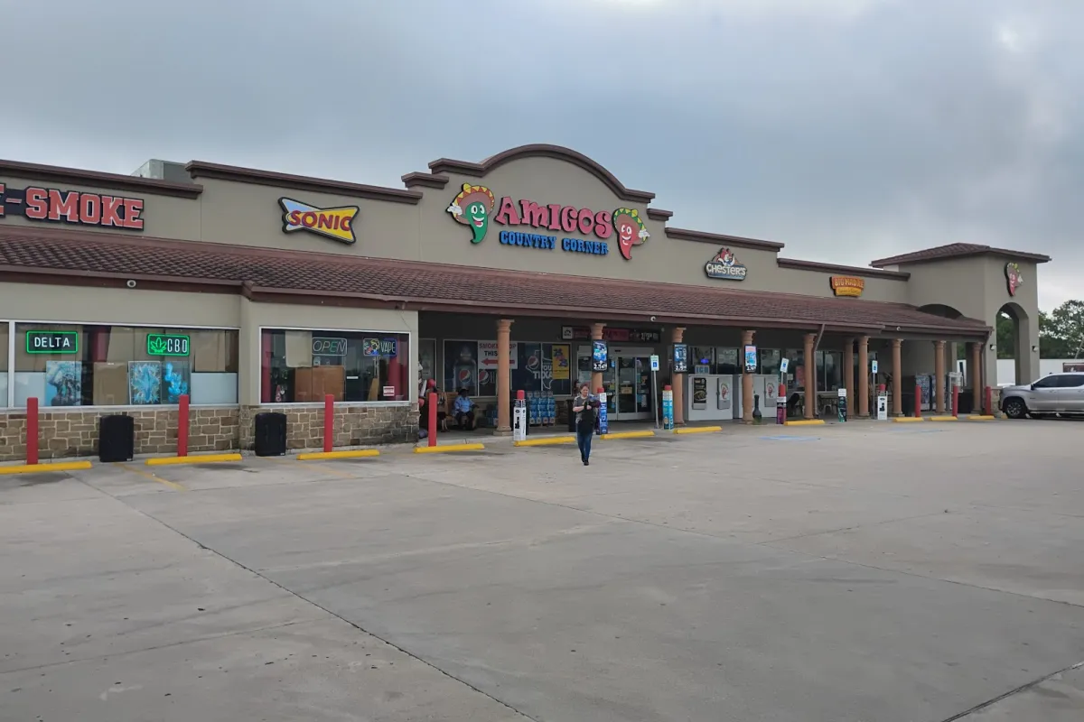 Big Madre Tortas y Tacos - Amigos' Country Corner photo 1