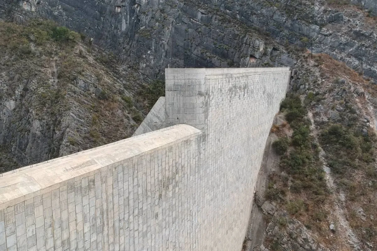 Presa Rompepicos photo 1