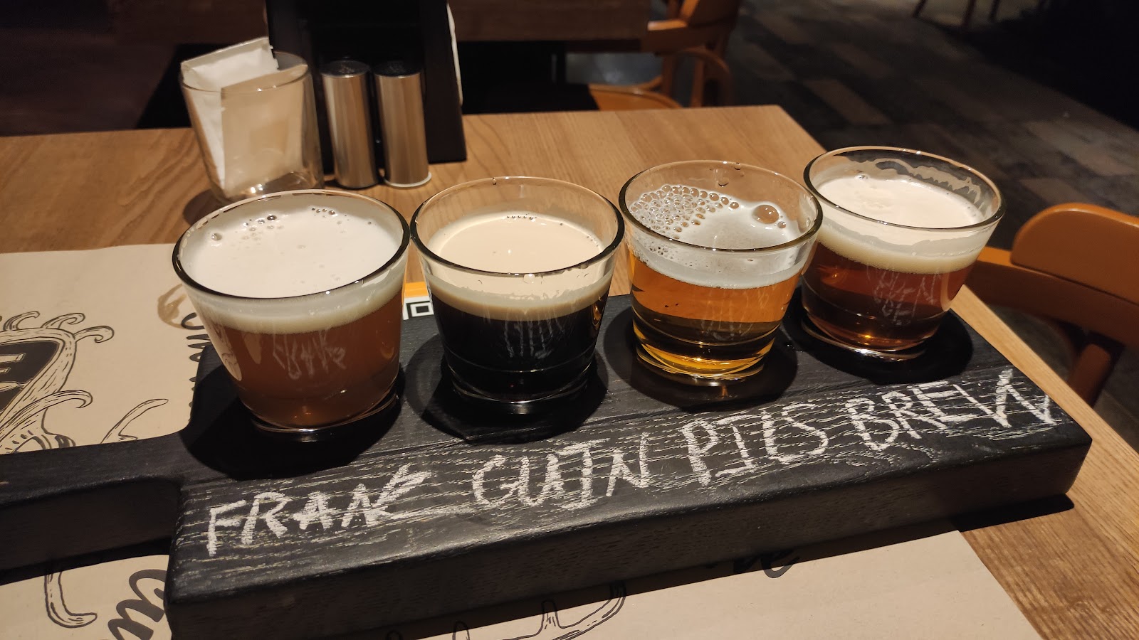 This is PivBar photo 11