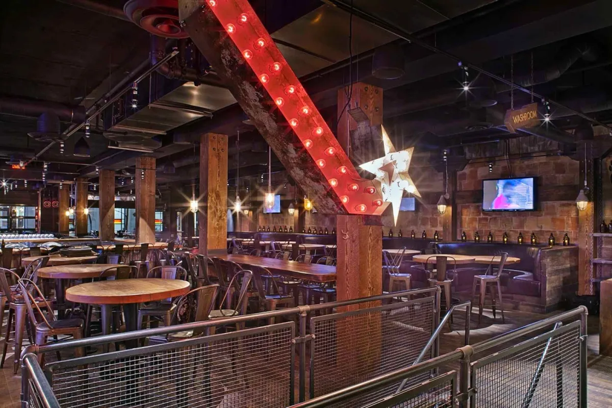 LOCAL Public Eatery 8th Avenue photo 1