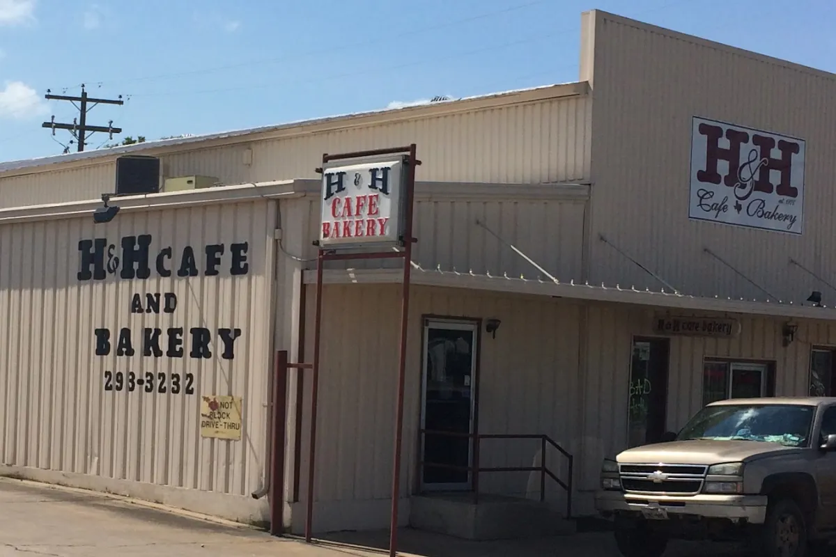H & H Cafe & Bakery Inc photo 1