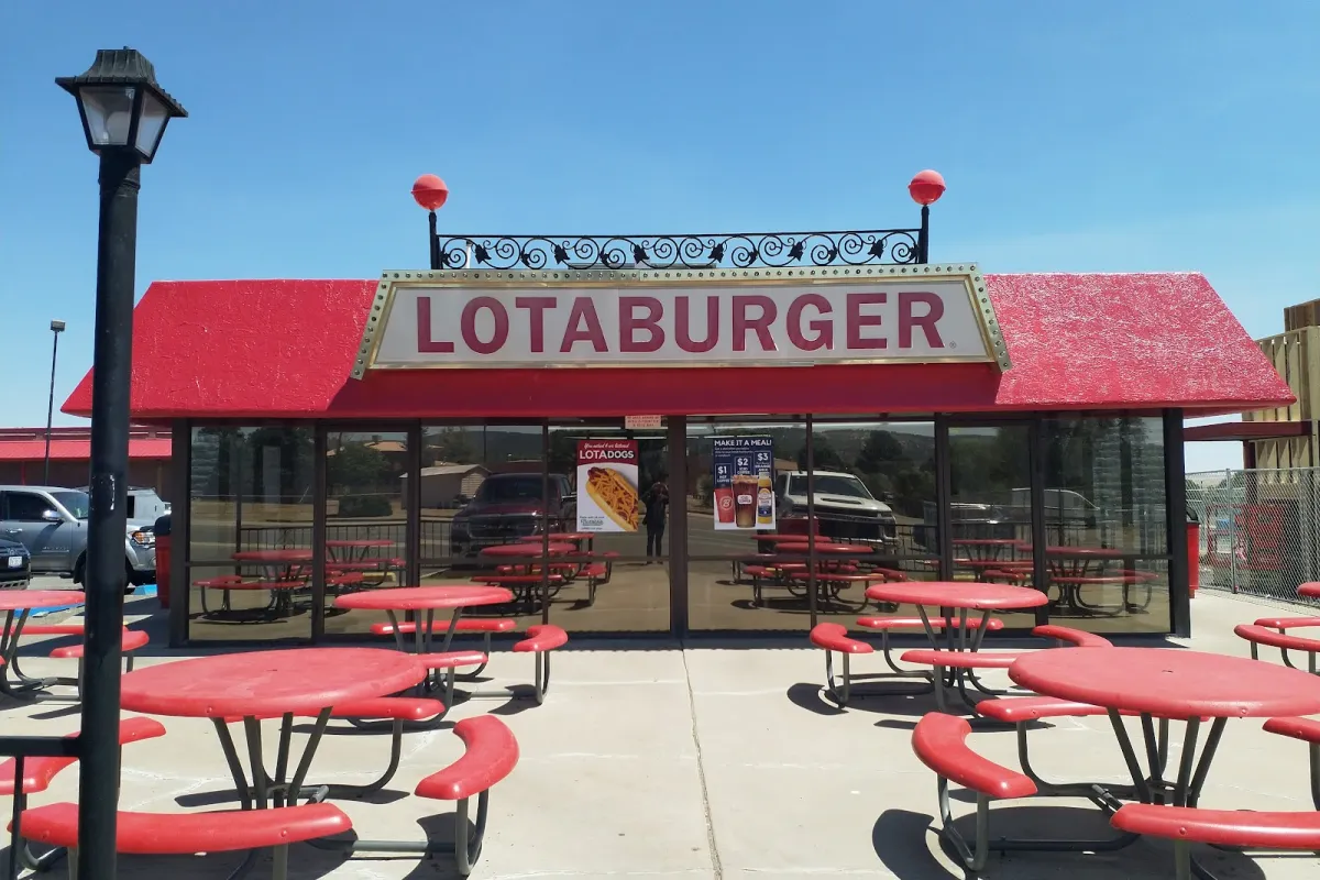 Blake's Lotaburger photo 1