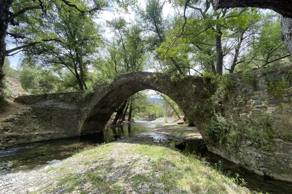 Tzelefos Bridge photo 1