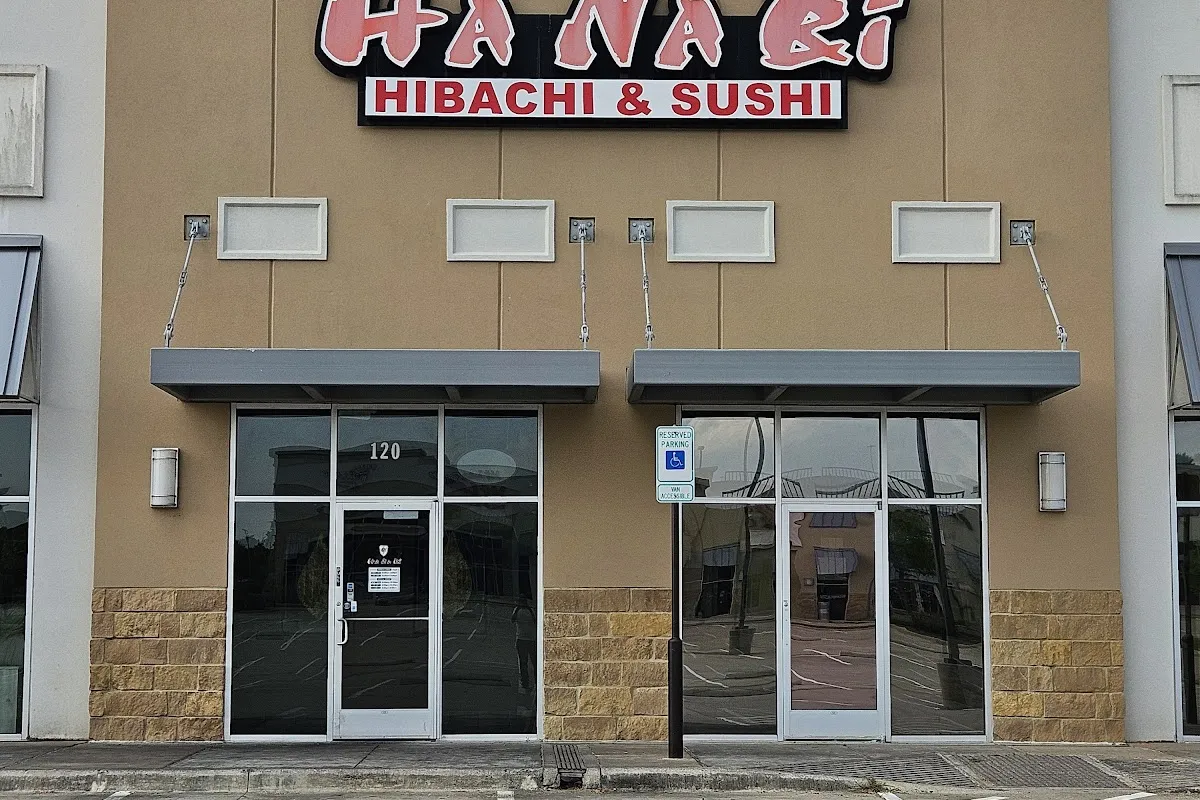 Hanabi Hibachi and Sushi photo 1
