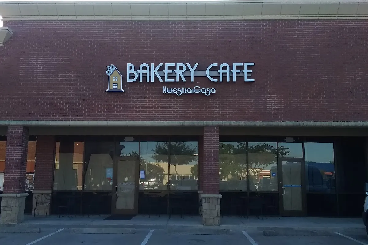 Nuestra Casa Bakery photo 1