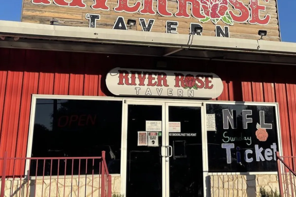 River Rose Tavern photo 1