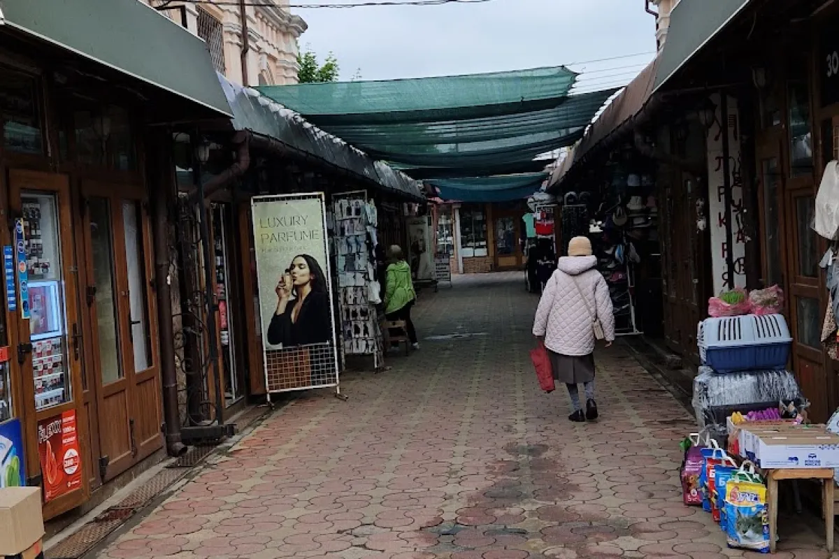 New Market photo 1