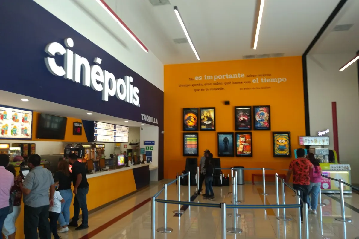 Cinepolis solidaridad photo 1