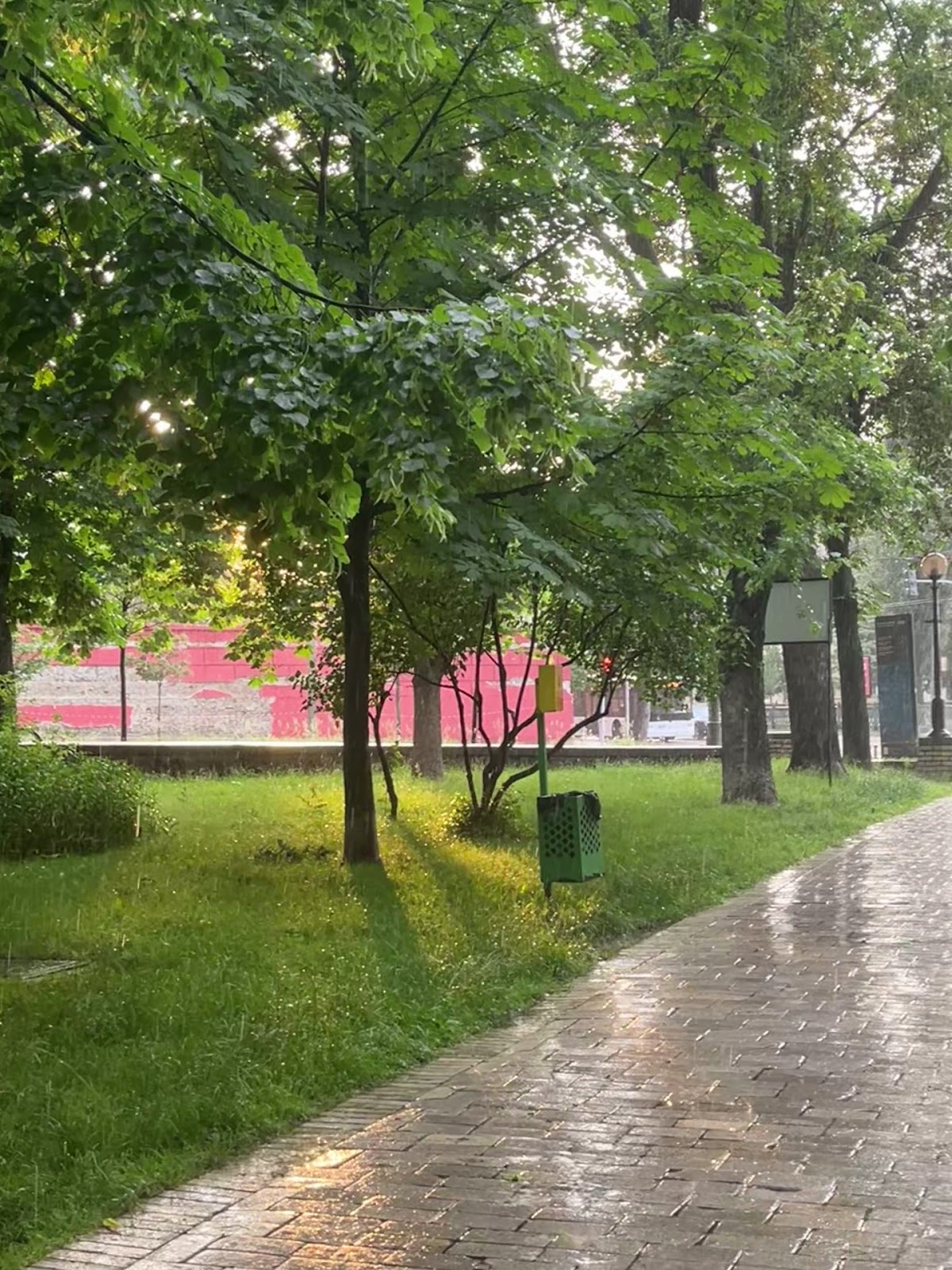 Taras Shevchenko Park photo 4
