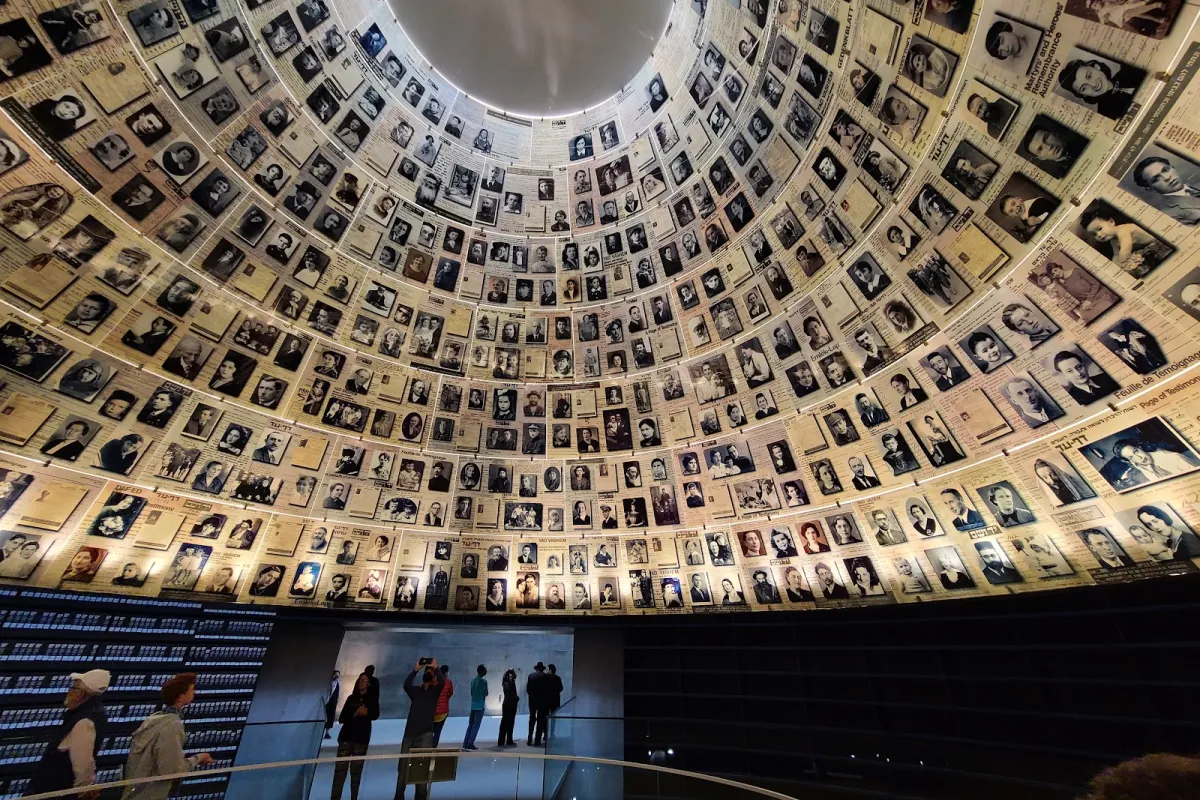 Yad Vashem photo 1