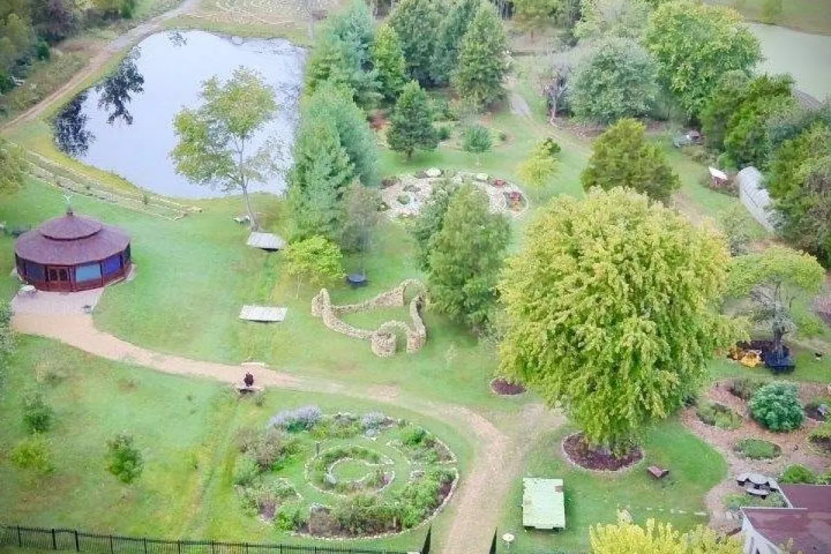 Mandala Gardens photo 1
