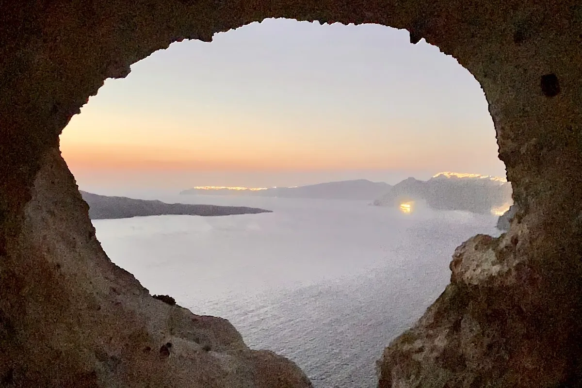 Heart of Santorini photo 1
