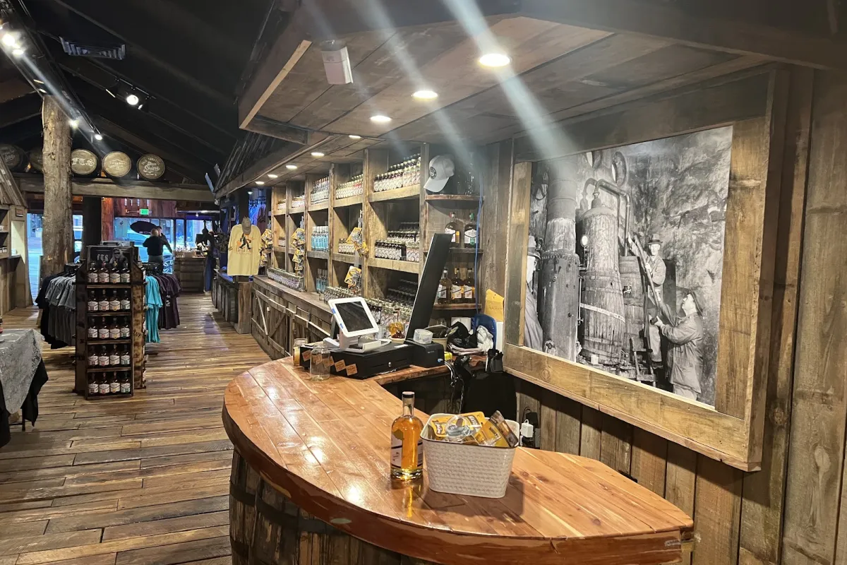 Full Throttle Distillery & Grill photo 1