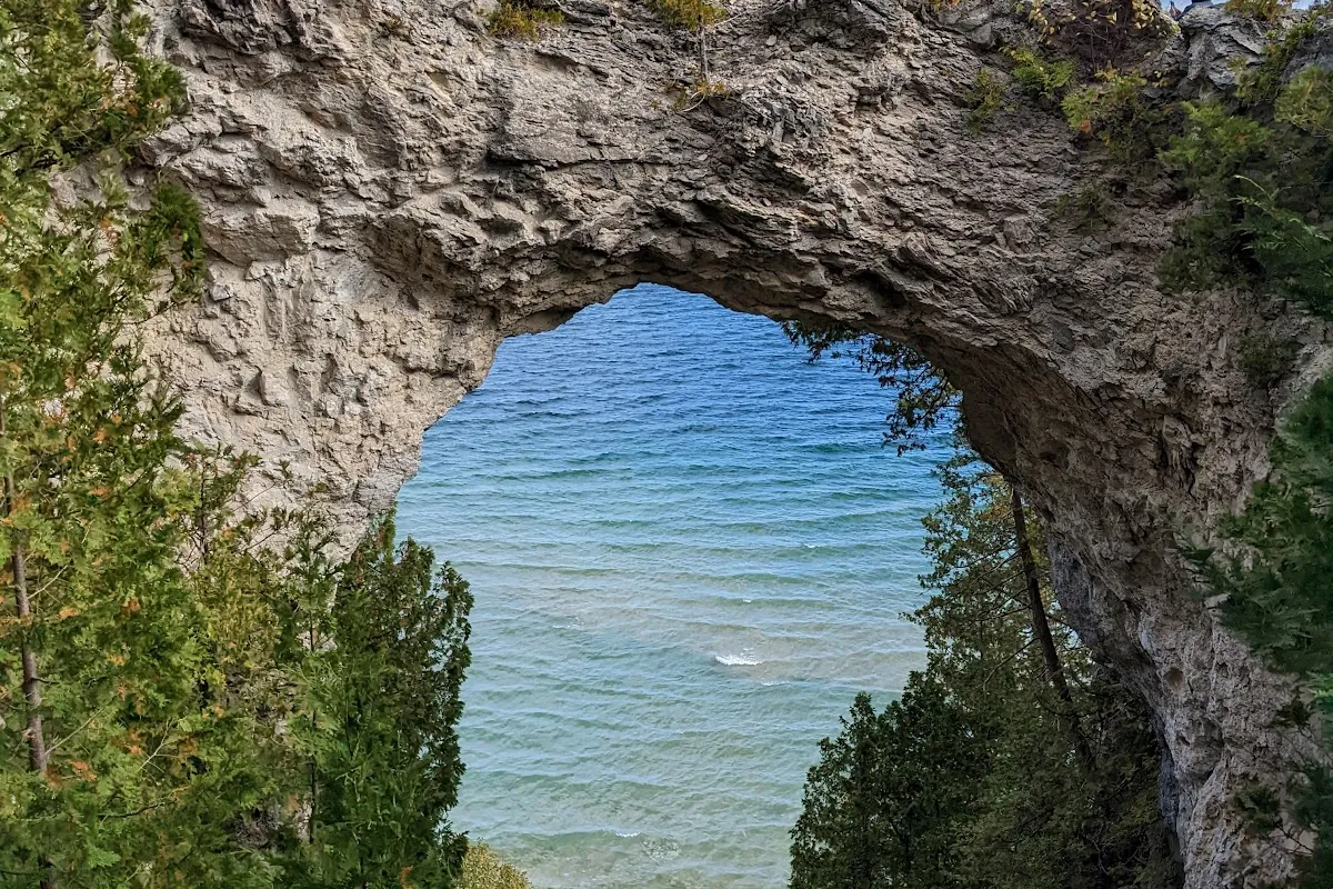 Arch Rock photo 1