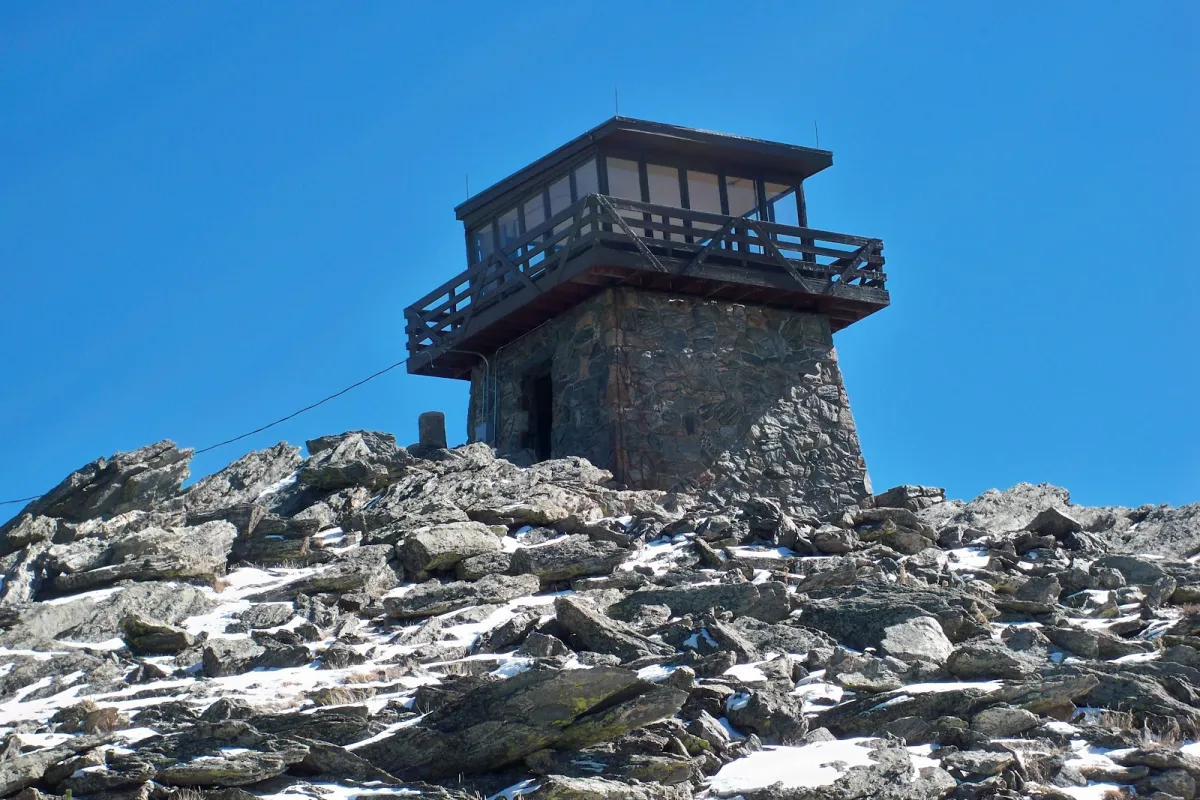 Mestaa’Ėhehe Mountain Fire Lookout photo 1