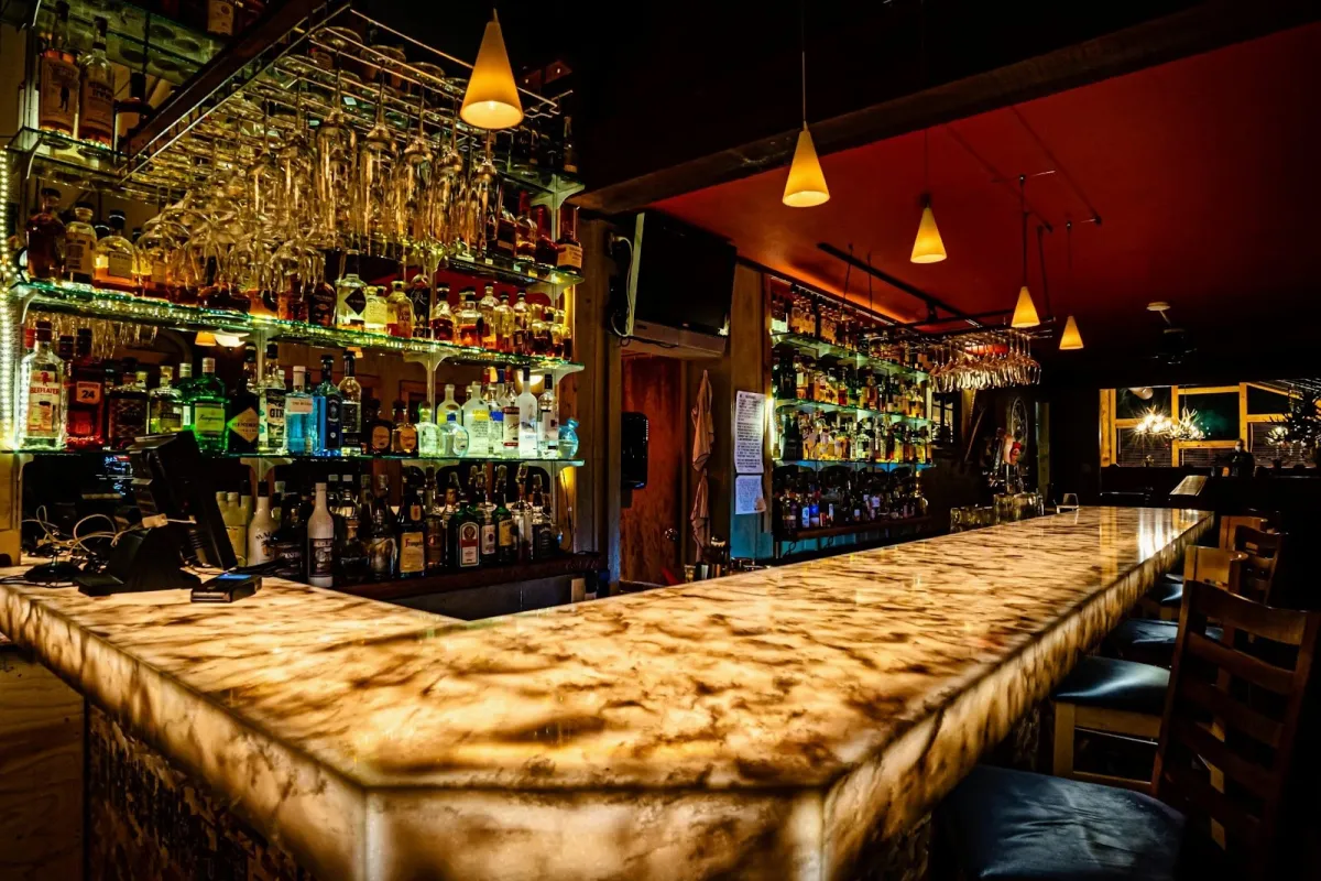 Hunters Chop House photo 1